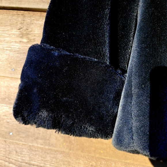 Vintage black faux fur coat Taylor Swift style - Picture 11 of 15